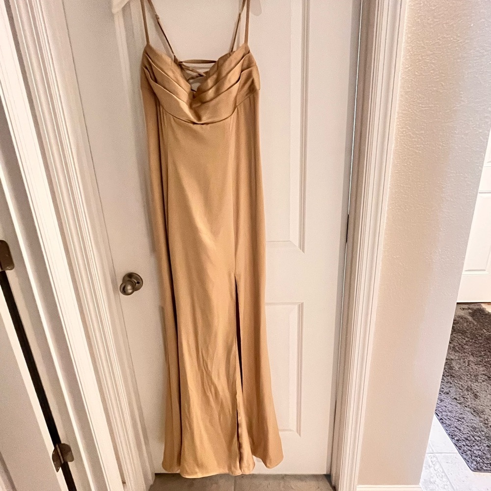 Elegant Gold/Champagne formal Dress